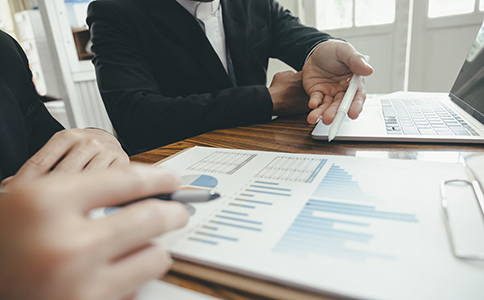 ?？谧怨巨k理費用是多少
